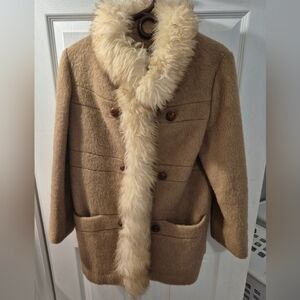 Vintage Tan Wool Coat with Cream Fur Collar